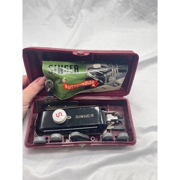 VTG Singer Buttonholer kit - Picture 3 of 6
